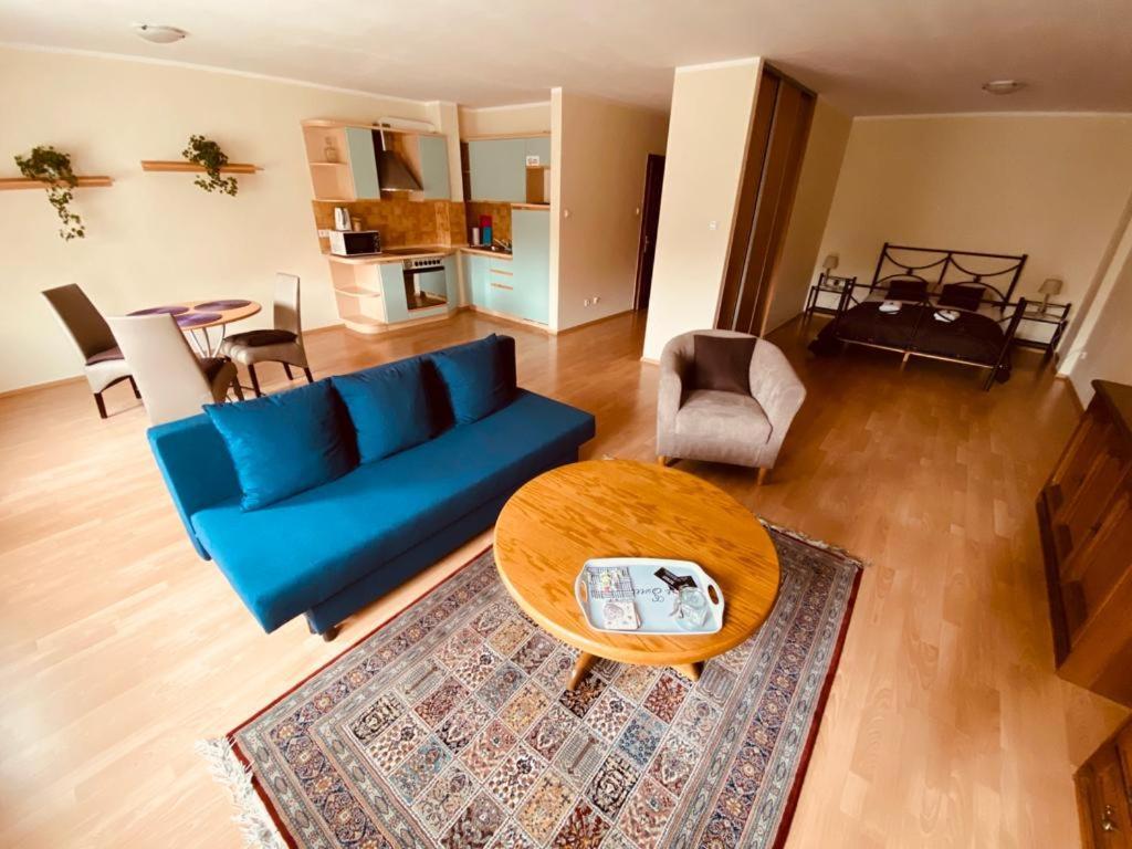 Apartamenty Przy Zamku ออลชติน ภายนอก รูปภาพ