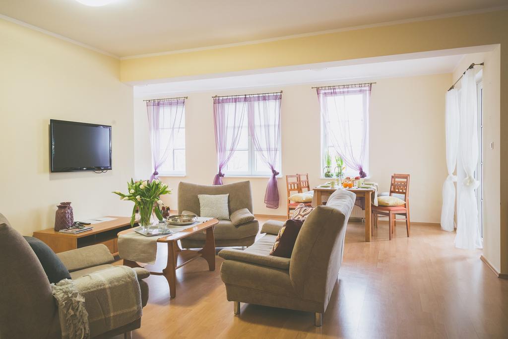 Apartamenty Przy Zamku ออลชติน ภายนอก รูปภาพ